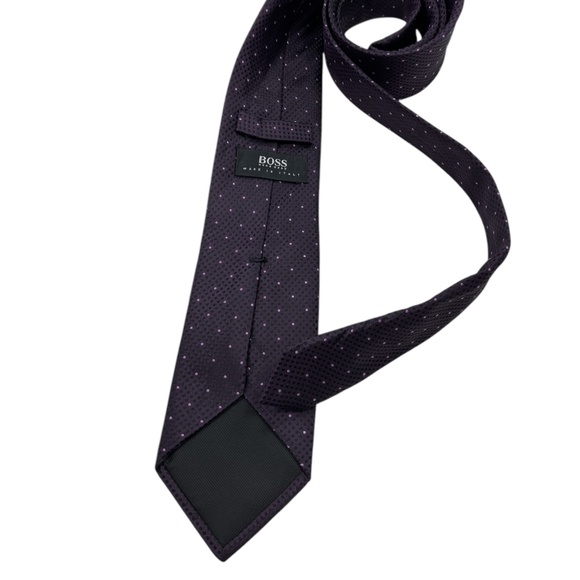 HUGO BOSS Purple Geometric Polka Dot Silk LUXURY Tie ITALY - Picture 2 of 4